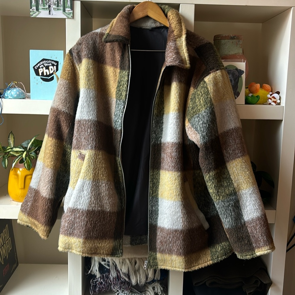 H & M Men’s Plaid Jacket